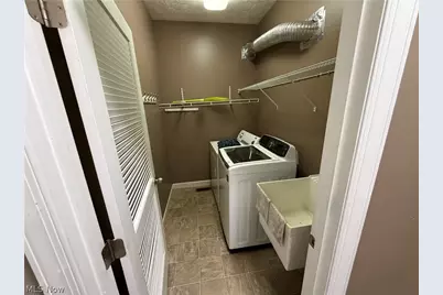 4125 Southwyck Road, Uniontown, OH 44685 - Photo 10
