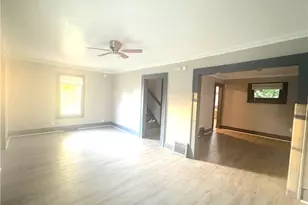 973 Whittier Ave, Akron, OH 44320 - Photo 4