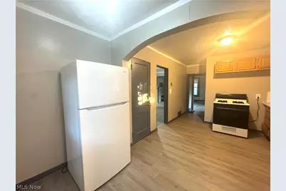 973 Whittier Avenue, Akron, OH 44320 - Photo 2