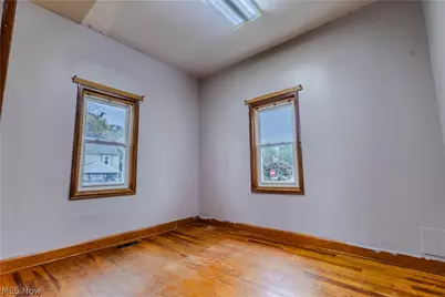 205 Gray Street, Zanesville, OH 43701 - Photo 14