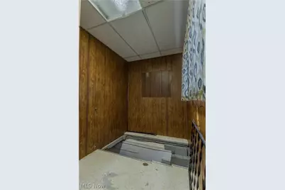 205 Gray Street, Zanesville, OH 43701 - Photo 26