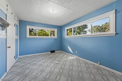 1315 Grove Street NE, Canton, OH 44721 - Photo 20