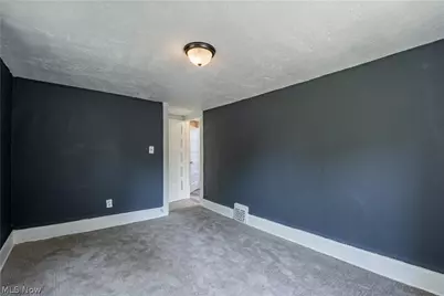 757 Baird Street, Akron, OH 44306 - Photo 18