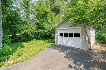 757 Baird Street, Akron, OH 44306 - Photo 28