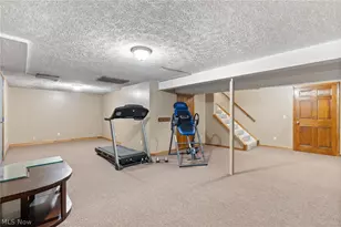 6525 Beckleigh Cir NW, Canton, OH 44708 - Photo 40
