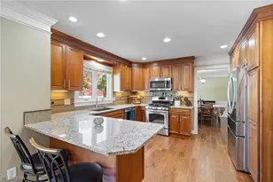 6525 Beckleigh Cir NW, Canton, OH 44708 - Photo 12