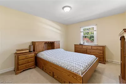 6525 Beckleigh Circle NW, Canton, OH 44708 - Photo 32