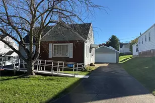 1508 33rd St NE, Canton, OH 44714 - Photo 1