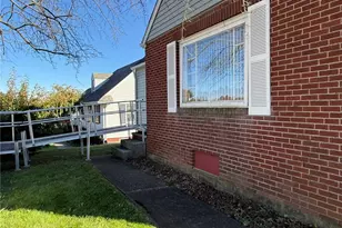 1508 33rd St NE, Canton, OH 44714 - Photo 2