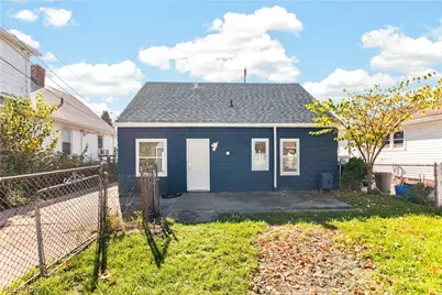 12504 Carrington Avenue, Loveland, OH 44135 - Photo 8