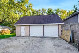 2238 Cooledge Ave, Akron, OH 44305 - Photo 22