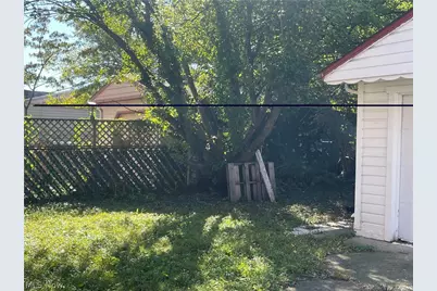 1622 Winchester Avenue, Oakwood, OH 44107 - Photo 6