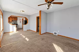 1271 Nestor Ave, Akron, OH 44314 - Photo 10