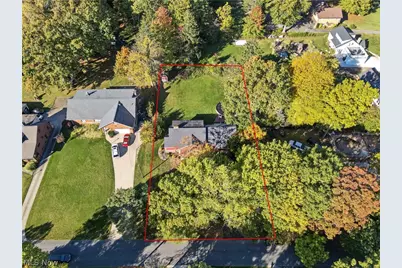 7938 Skyline Drive, Grandview Heights, OH 44147 - Photo 4