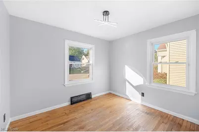 12204 Wayland Avenue, Loveland, OH 44111 - Photo 18