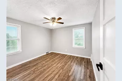 3709 Chelton Road, Huber Heights, OH 44120 - Photo 12