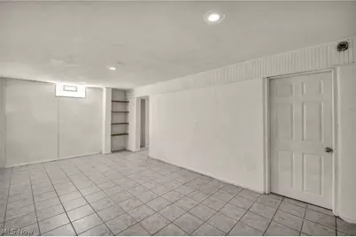 2721 Maitland Avenue, Cuyahoga Falls, OH 44223 - Photo 24