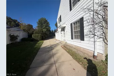 2712 Green Road, Huber Heights, OH 44122 - Photo 20