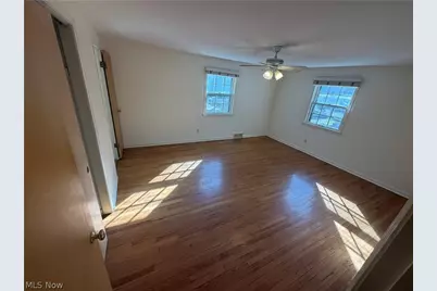 2712 Green Road, Huber Heights, OH 44122 - Photo 12