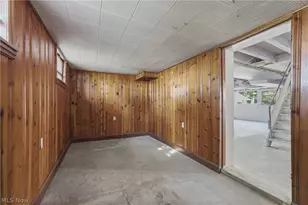 2549 30th St NE, Canton, OH 44705 - Photo 34