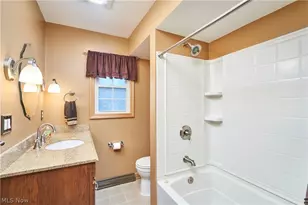 669 Upper Merriman Dr, Akron, OH 44303 - Photo 12