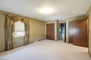 3317 Cherrywood Dr, Barberton, OH 44203 - Photo 24
