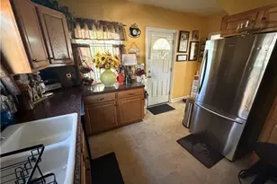 1139 Lexington Ave, Akron, OH 44310 - Photo 4