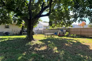 635 Standish Ave NW, Massillon, OH 44647 - Photo 28