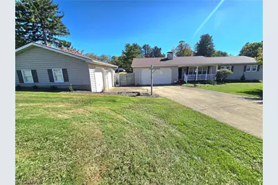 3270 Circle Court, Zanesville, OH 43701 - Photo 2