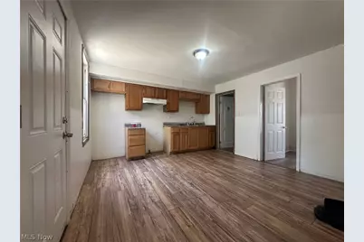 6404 Carl Avenue, Loveland, OH 44103 - Photo 6