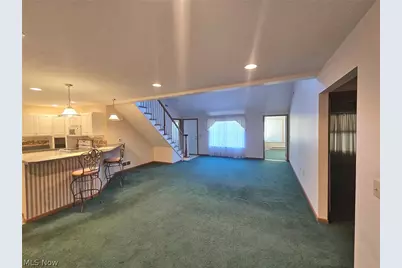 1425 Laurenbrook Lane NE, Massillon, OH 44646 - Photo 6