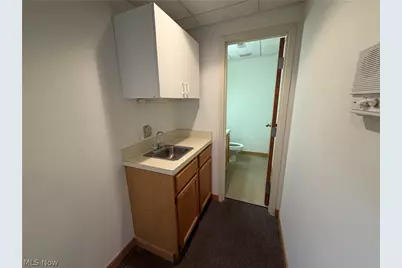 631 W Exchange Street, Akron, OH 44302 - Photo 10