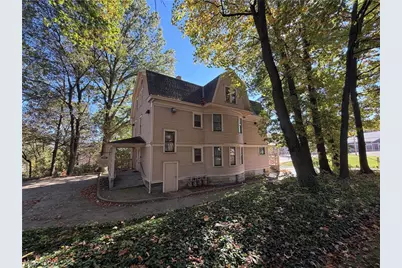 631 W Exchange Street, Akron, OH 44302 - Photo 2