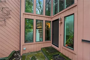 849 Belleau Wood Dr, Akron, OH 44303 - Photo 2