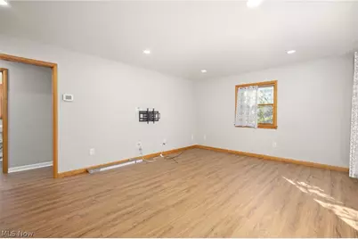 2875 Pikes Avenue, Akron, OH 44314 - Photo 14