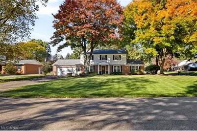 2115 Hunting Valley Street NW, North Canton, OH 44720 - Photo 2