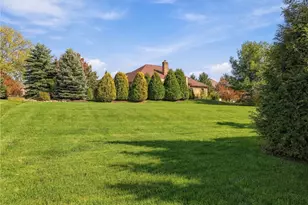 2687 Carrington St NW, North Canton, OH 44720 - Photo 48