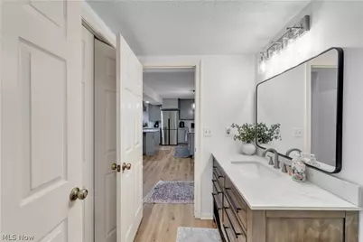 1605 Windrow Lane, Grandview Heights, OH 44147 - Photo 18