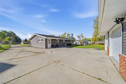 1725 Pike Parkway, Streetsboro, OH 44241 - Photo 24