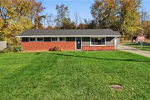 1725 Pike Pkwy, Streetsboro, OH 44241 - Photo 1