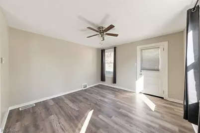 3623 Siam Avenue, Loveland, OH 44113 - Photo 6