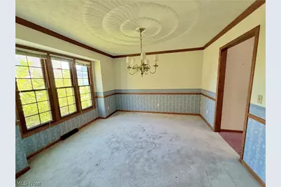 6899 Corrine Drive NW, Canton, OH 44718 - Photo 10