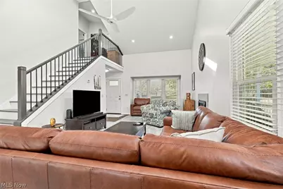 6900 Atlantic Boulevard NE, Louisville, OH 44641 - Photo 8