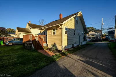 1366 Prospect Street, Barberton, OH 44203 - Photo 14