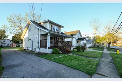 1366 Prospect Street, Barberton, OH 44203 - Photo 6