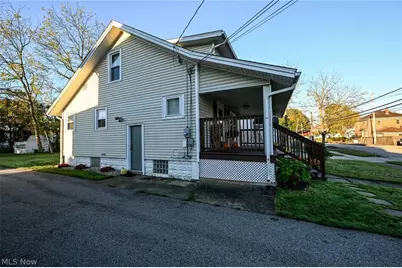 1366 Prospect Street, Barberton, OH 44203 - Photo 4