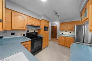 651 Ivywood Dr, Tallmadge, OH 44278 - Photo 14