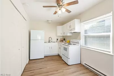 672-674 Bettes Avenue, Akron, OH 44310 - Photo 8