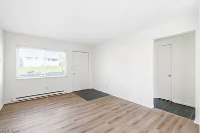 672-674 Bettes Avenue, Akron, OH 44310 - Photo 6