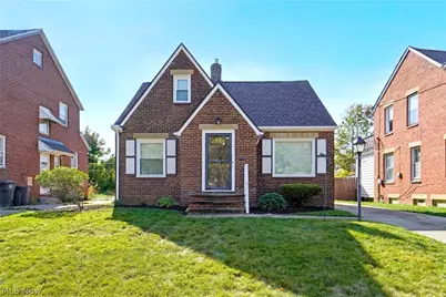 16220 Throckley Avenue, Loveland, OH 44128 - Photo 1